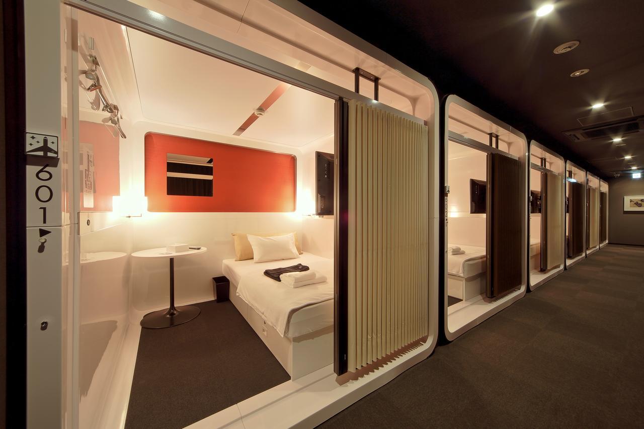 First Cabin Nishiazabu Токіо Екстер'єр фото