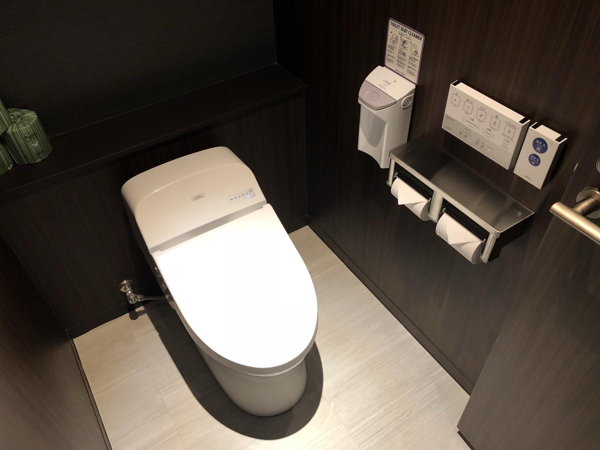 First Cabin Nishiazabu Токіо Екстер'єр фото